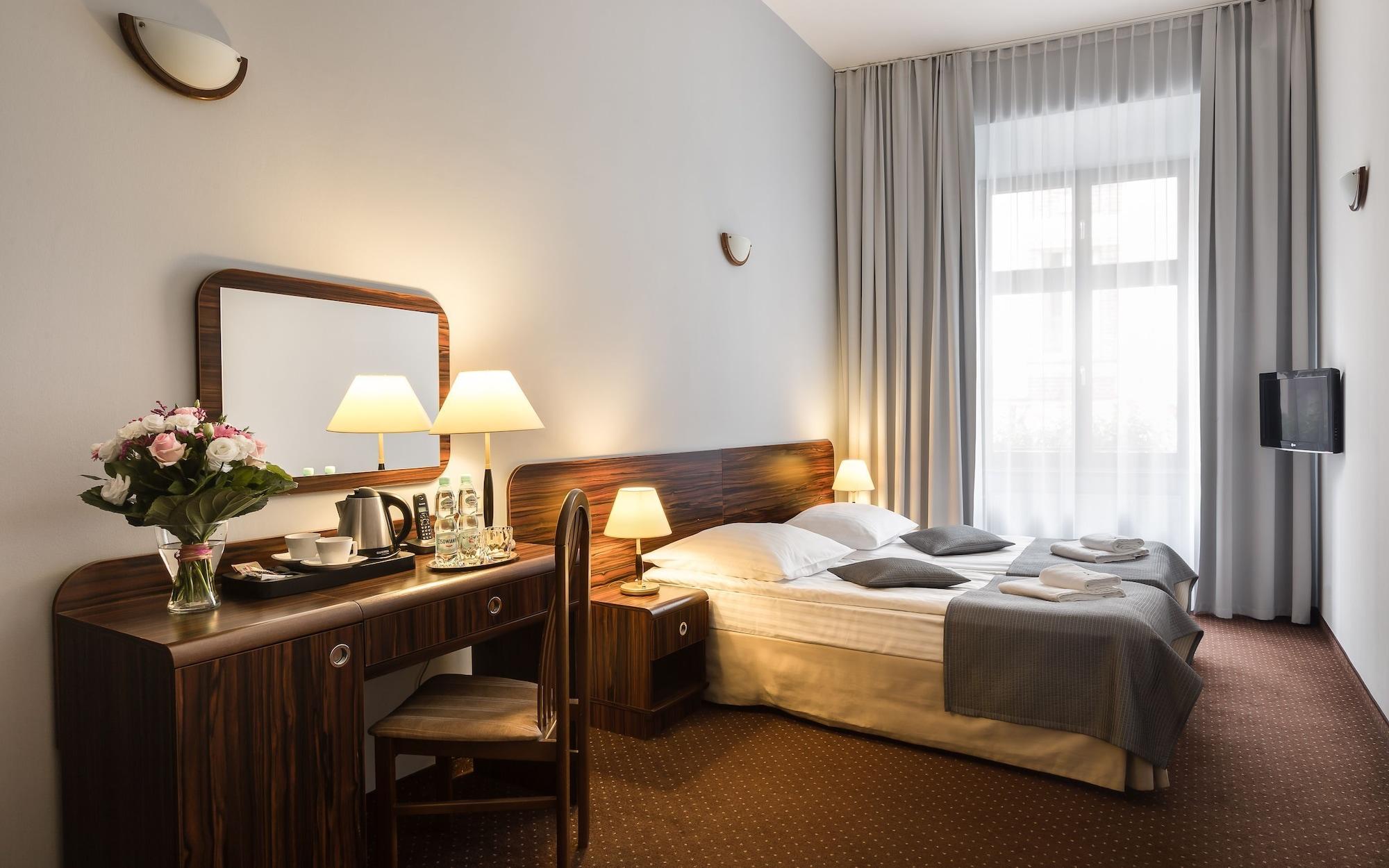 Hotel Wit Stwosz Krakau Zimmer foto